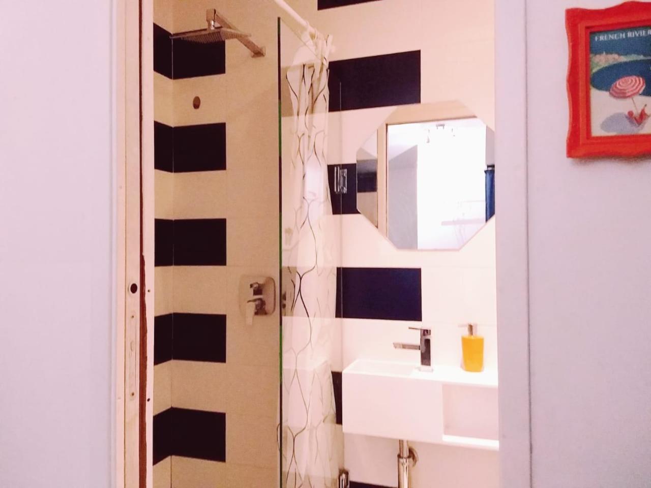 Flamingo Apartment นีซ ภายนอก รูปภาพ